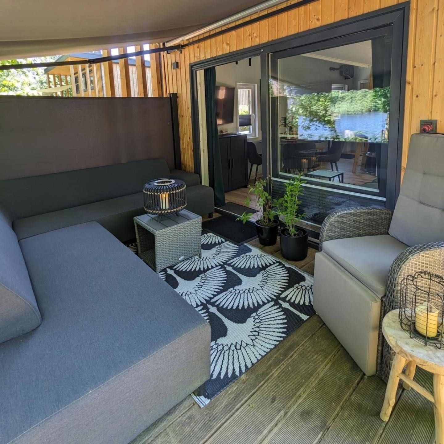 Villa Tinyhouse Nelson Papenburg Esterno foto